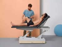 Leżanka kosmetyczna NAGGURA® SWOP 2L STARTER MASSAGE | Łóżko do fizykoterapii z pilotem i bezszwową tapicerką z technologią Permablok 3© odporną na bakterie, plamy i UV |  + GRATIS